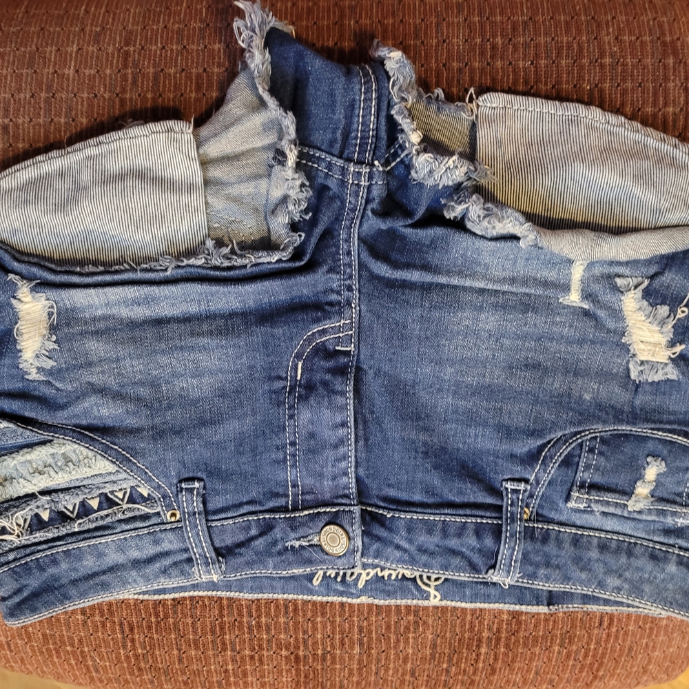 Soundgirl Distressed Denim Shorts Sz.11